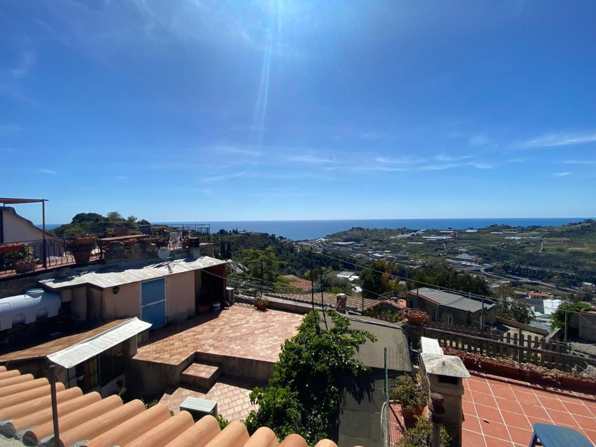 Piazzetta Little Suite Таджа Екстер'єр фото